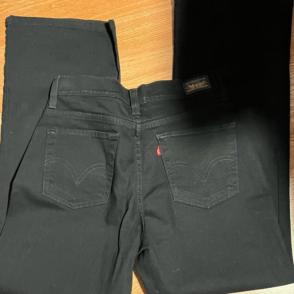 Women's Levi's 512 Perfectly Slimming Bootcut - Picture 8 of 9